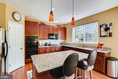 2725 Thornbrook Ct, Odenton, MD 21113 - photo 5