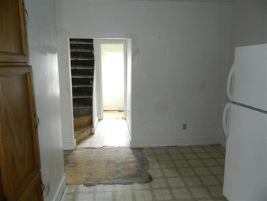 414 Goddard St, Harrodsburg, KY 40330 - photo 5