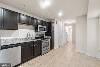848 W Lombard St, Baltimore, MD 21201 - photo 6
