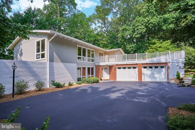 8109 Timber Valley Ct, Dunn Loring, VA 22027 - photo 3