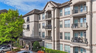 2910 Clairmont Rd NE unit Plan 5, Atlanta, GA 30329 - photo 6