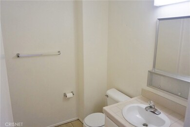 13421 Hubbard St unit 103, Sylmar, CA 91342 - photo 7