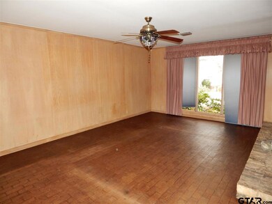 1715 1715 Yosemite, Tyler, TX 75703 - photo 6