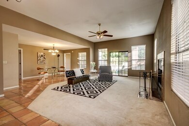 2176 E Loma Vista Dr-7