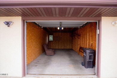 1422 8th Ave NE, Jamestown, ND 58401 - photo 4