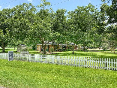 3534 County Road 181, Alvin, TX 77511 - photo 7
