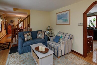 9 Green Meadow Cir, Mashpee, MA 02649 - photo 3