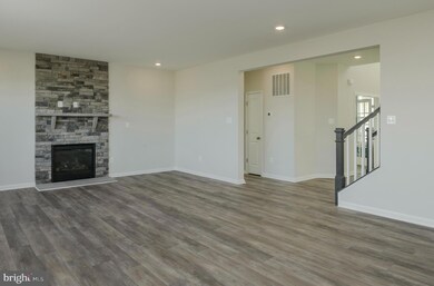 306 Lehigh Dr unit (HARLOW II), Winchester, VA 22602 - photo 6