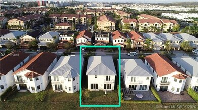 10454 NW 70th Ln, Doral, FL 33178 - photo 2