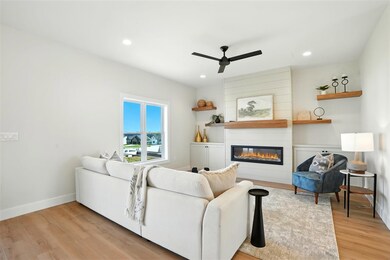 1700 Green Oak Pass, Tiffin, IA 52340 - photo 7