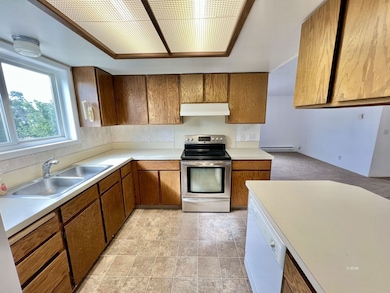 496 Charlwood Ln, Spring Creek, NV 89815 - photo 2