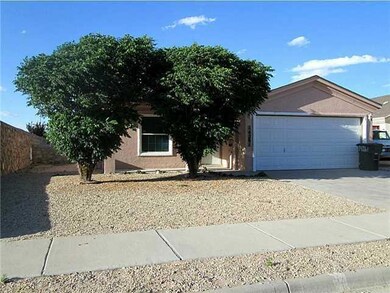 14261 Desert Stone Dr, Horizon City, TX 79928 - photo 3