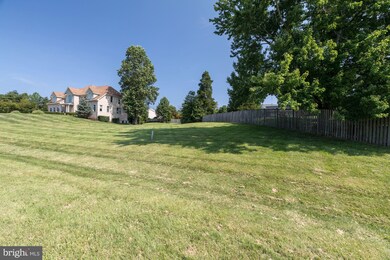 9209 Winterset Dr, Rockville, MD 20854 - photo 5