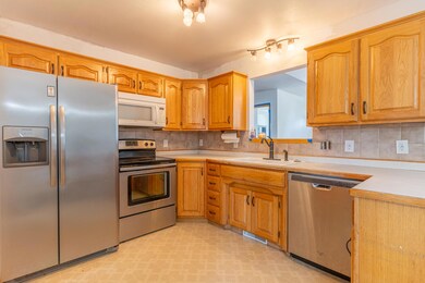 214 Pinehill Ct, Nixa, MO 65714 - photo 7