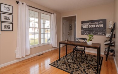 85 Carriage Trail, Middletown, RI 02842 - photo 6