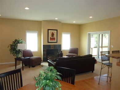 2719 Sunflower Dr, Fitchburg, WI 53711 - photo 4