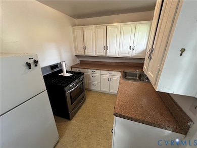 2123 Colston St, Petersburg, VA 23805 - photo 6