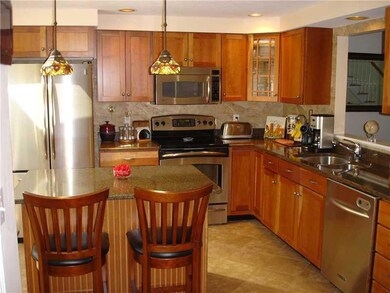 18 Ridgefield Dr unit 15, Gorham, ME 04038 - photo 3