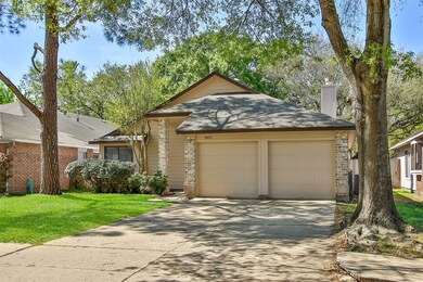 8615 Sparkling Springs Dr, Houston, TX 77095 - photo 3