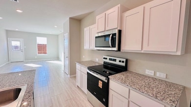 9348 Pear Butte Dr, Fort Worth, TX 76140 - photo 5