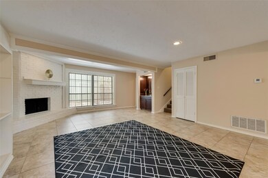 6524 Chicory Ct, Dallas, TX 75214 - photo 4