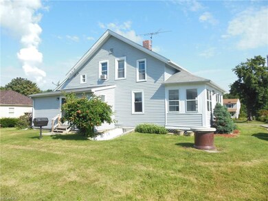 5438 Middle Ridge Rd, Madison, OH 44057 - photo 3