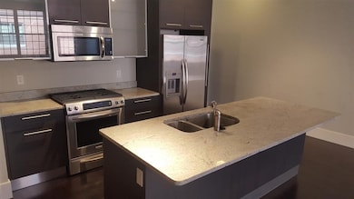 154 W 2nd St unit 204, Boston, MA 02127 - photo 2