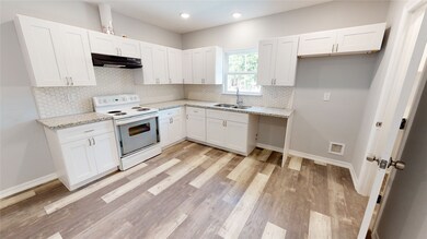 9118 Sandra St, Houston, TX 77016 - photo 4