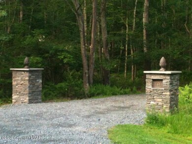 127 Parkwood Dr, Hawley, PA 18428 - photo 5