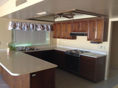 Kitchen 1