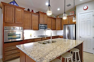 4-oMV7RBESTfKYOek8SNNp_Kitchen%203