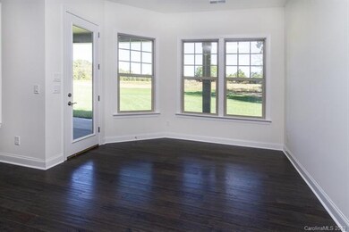 Breakfast nook looking out to the back yard.    -r