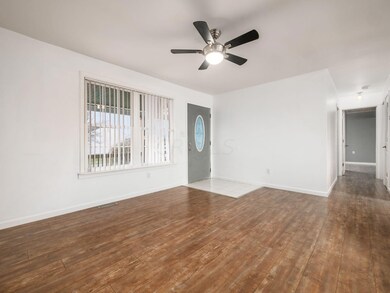 011_4cf_N 2265 Bridlewood 036