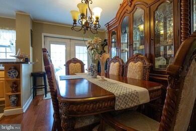 2502 Ruscombe Ln, Baltimore, MD 21215 - photo 6