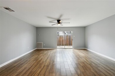 26 Brandon Hall Dr unit B, Destrehan, LA 70047 - photo 2