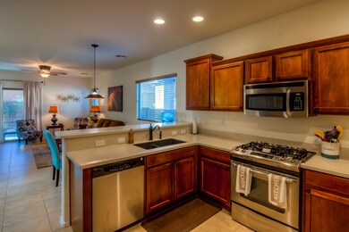 15 Kitchen photo b
