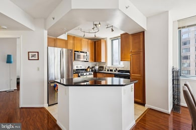 Continental Ballston unit 904, Arlington, VA 22203 - photo 4