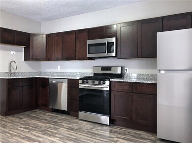 917 Roosevelt Ave, Pawtucket, RI 02860 - photo 2