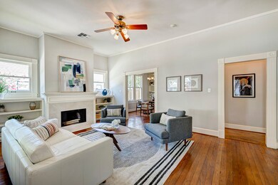 828 Arlington St, Houston, TX 77007 - photo 4