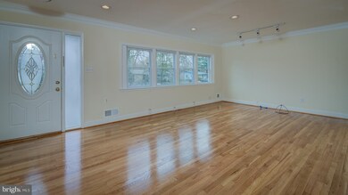 1507 Northcrest Dr, Silver Spring, MD 20904 - photo 7
