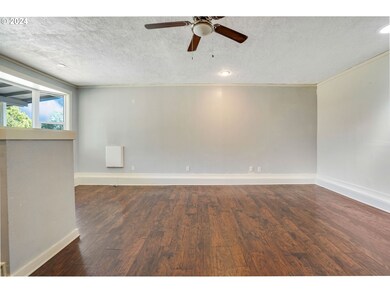 4939 13th Ave N, Keizer, OR 97303 - photo 5