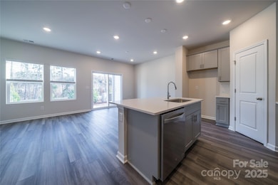 8012 Hidden Springs Trail, Charlotte, NC 28216 - photo 3