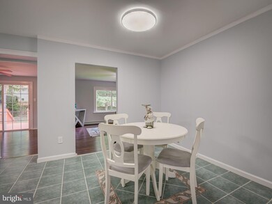 14013 Bauer Dr, Rockville, MD 20853 - photo 5