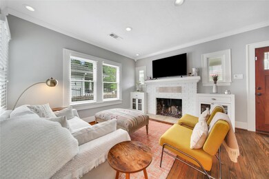 1024 W Gardner St, Houston, TX 77009 - photo 4