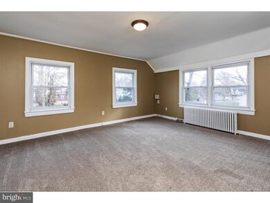 134 Clinton St unit 2ND FLOOR APARTMENT, Hightstown, NJ 08520 - photo 4