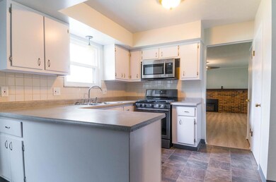 1666 Lynnhurst Rd, Columbus, OH 43229 - photo 5