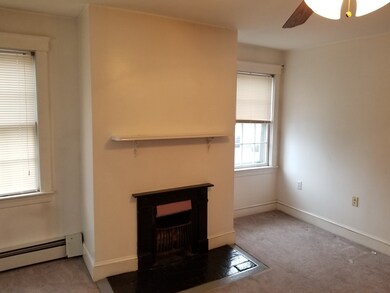 25 Pleasant St unit 2, Salem, MA 01970 - photo 3