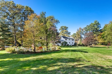11 Simonds Farm Rd, North Billerica, MA 01862 - photo 4