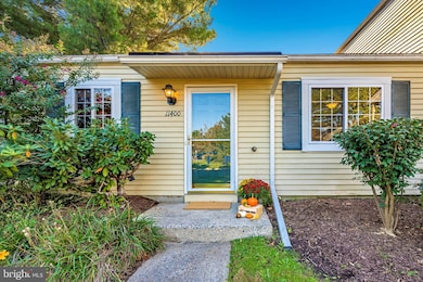 11400 Stoney Point Place, Germantown, MD 20876 - photo 2