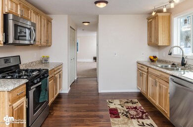 1920 State St, Anchorage, AK 99504 - photo 4